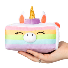 Snackers Unicorn Cake